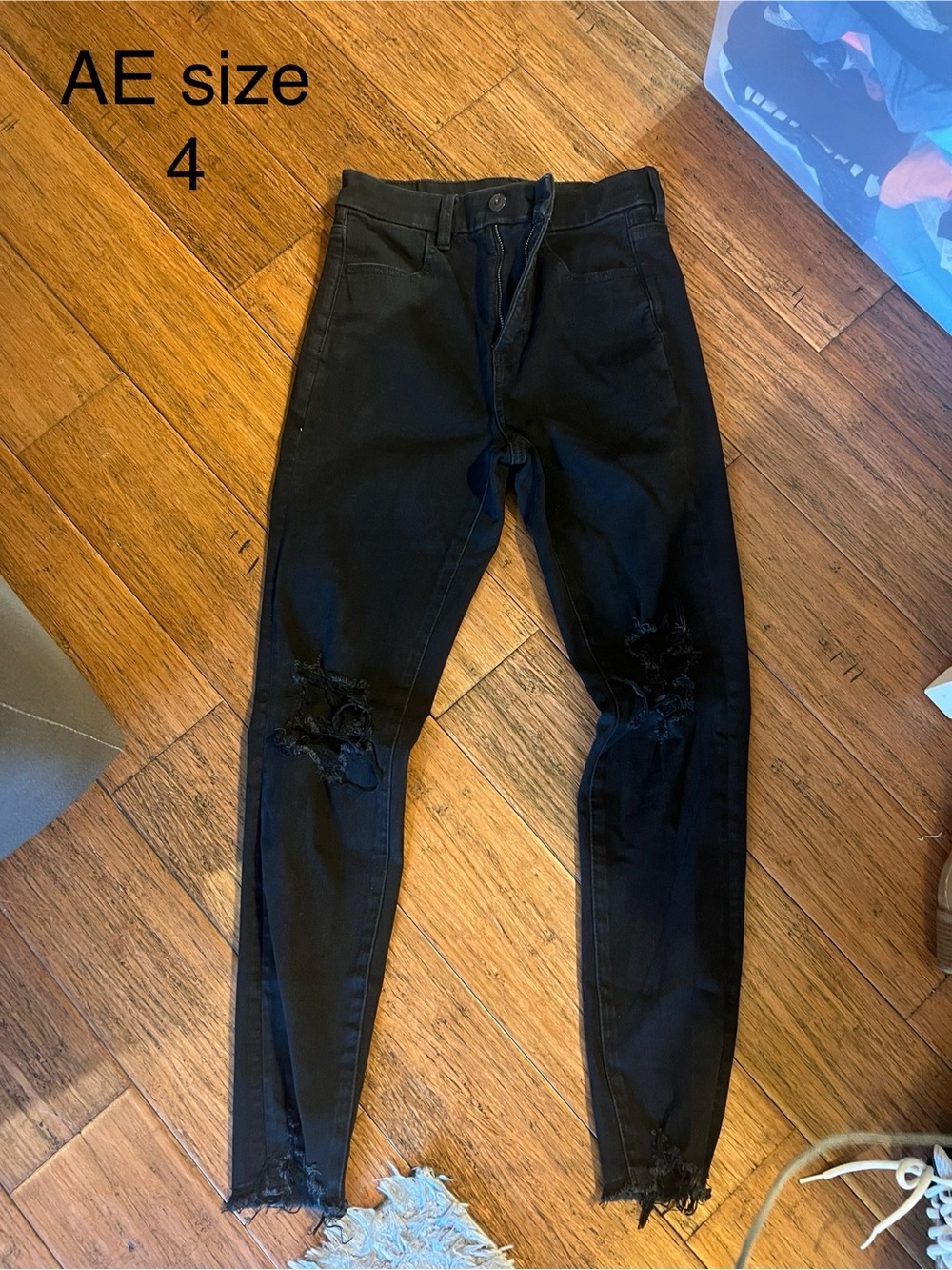 American Eagle Outfitters Black Distressed High-Rise Skinny Jeans